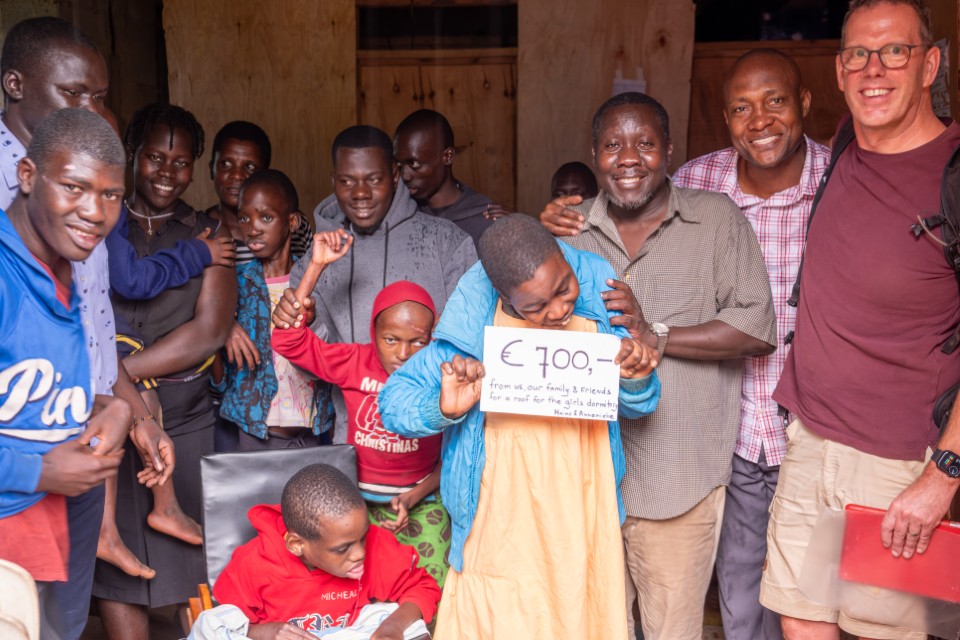 Dak voor Girls Dormitory